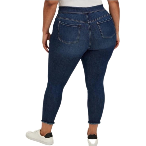torrid Denim - Torrid Lean Jean Skinny Super Soft High-Rise Jean Size 1R